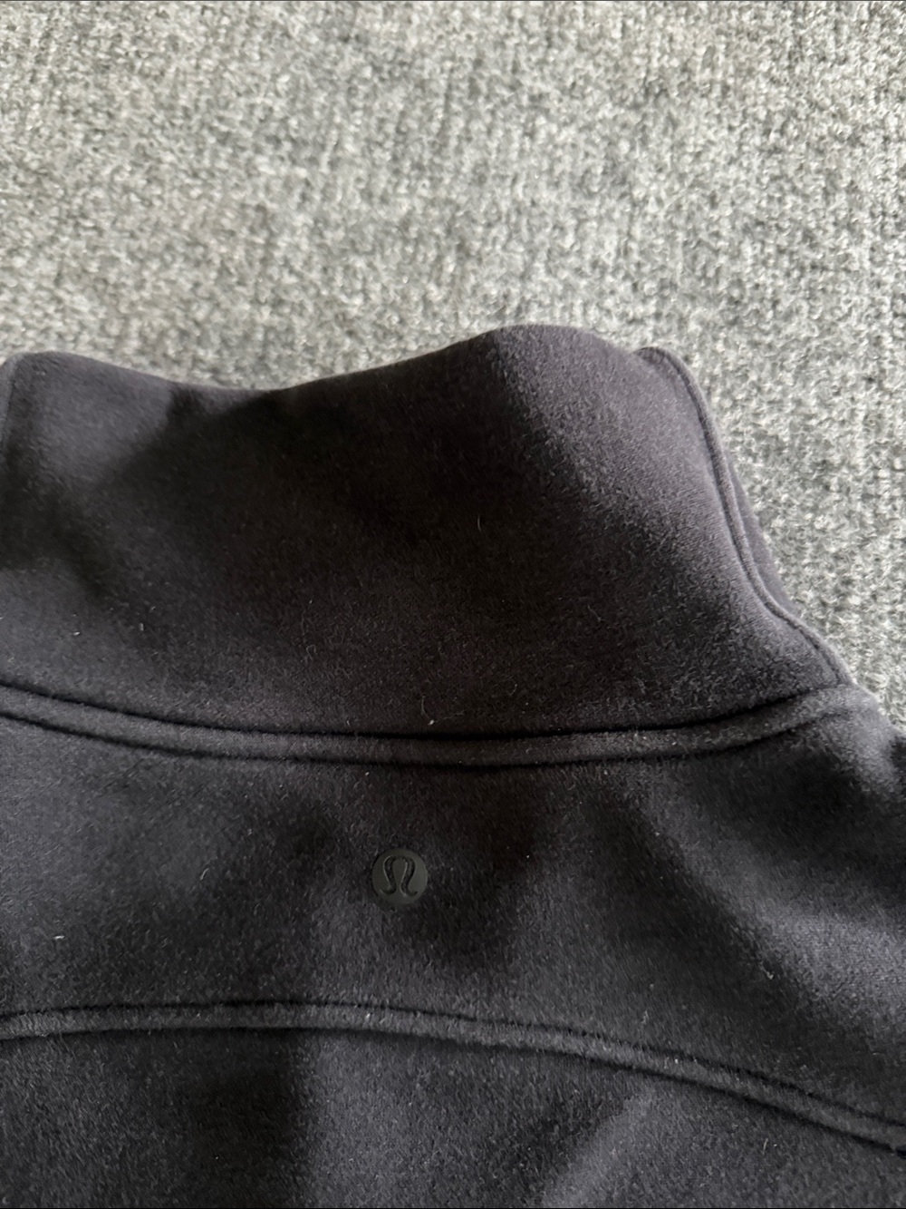 Lululemon Thick Fleece Half-Zip - Picture 8 of 8
